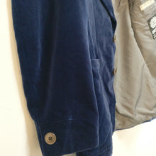 Load image into Gallery viewer, Fab vintage 1970s midnight blue velvet jacket small to medium S M