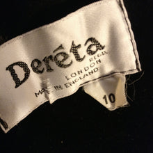 Load image into Gallery viewer, Vintage Dereta 1970s/80s black velvet jacket S