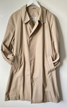 Load image into Gallery viewer, Classic Aquascutum Aqua 5 raincoat trenchcoat mac XL