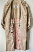 Load image into Gallery viewer, Classic Aquascutum Aqua 5 raincoat trenchcoat mac XL