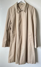 Load image into Gallery viewer, Classic Aquascutum Aqua 5 raincoat trenchcoat mac XL