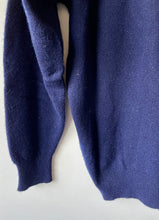 Load image into Gallery viewer, Jaeger Argyle v-neck wool jumper M to L