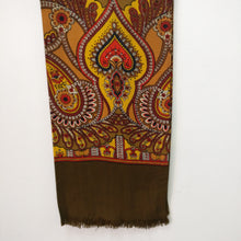 Load image into Gallery viewer, Fabulous vintage 1960s scarf