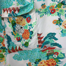 Load image into Gallery viewer, Beautiful vintage kimono robe made in Hong Kong free size