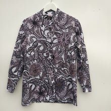 Load image into Gallery viewer, 1960s high neck paisley top
