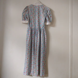 Cute vintage Laura Ashley flower dress made in Great Britain M