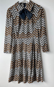 Fab geometric design vintage 1960s to 1970s knee length long sleeve dress by Carnegie of London M