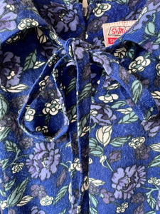 Pretty blue flower short vintage 1960s bell sleeve dress from St Michael Courtelle Medium M