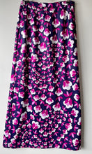 Load image into Gallery viewer, Long 1970s handmade purple flower skirt S