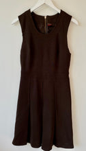 Load image into Gallery viewer, Blickles vintage pinafore style brown dress M