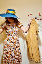 Load image into Gallery viewer, 1970s made in England dress